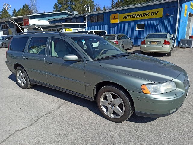 Volvo V70, kuva 1