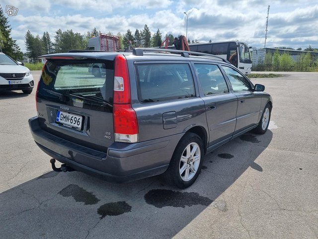 Volvo V70 20