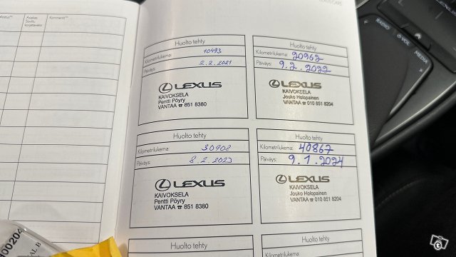 Lexus UX 22