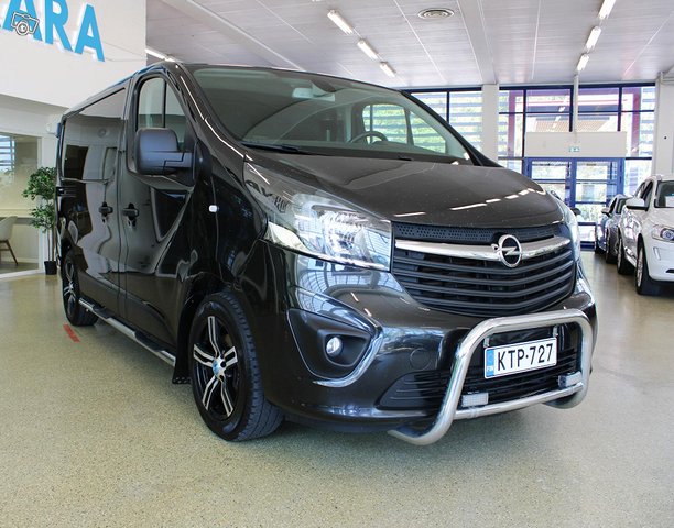 Opel Vivaro 8