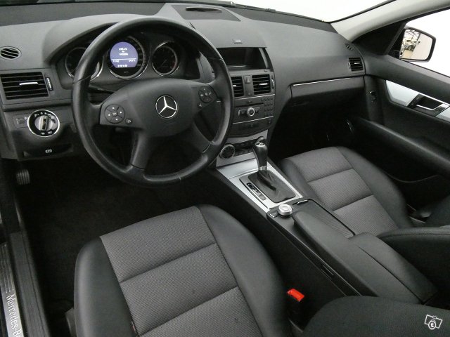 Mercedes-Benz C 13