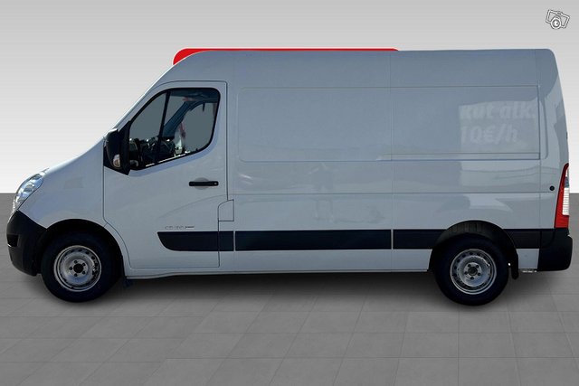 Renault Master 8