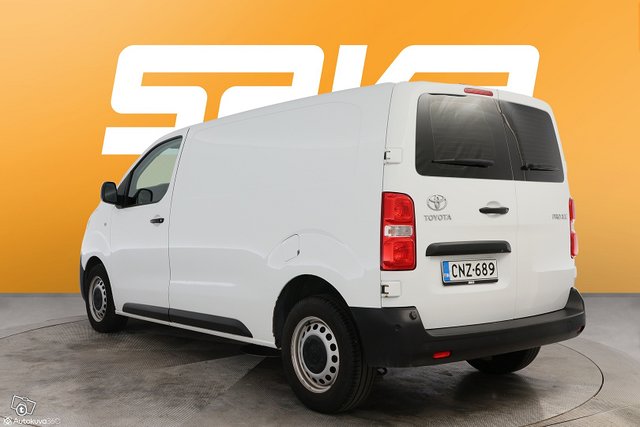 Toyota Proace 5