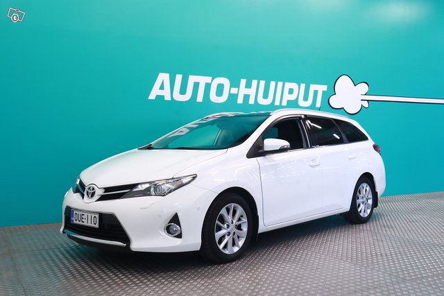 Toyota Auris 5