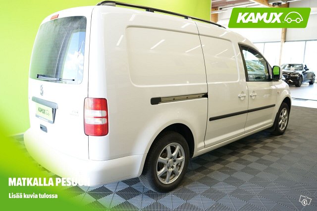 Volkswagen Caddy Maxi 2