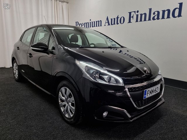 Peugeot 208 1