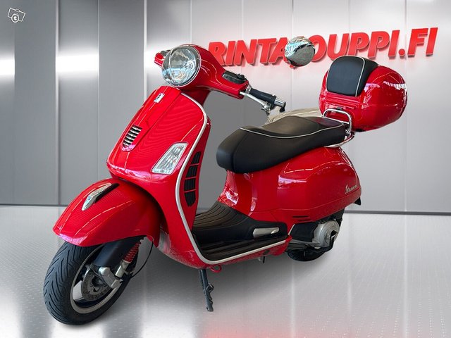 Piaggio Vespa 2