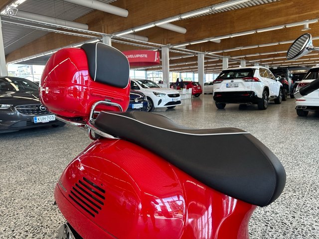 Piaggio Vespa 5