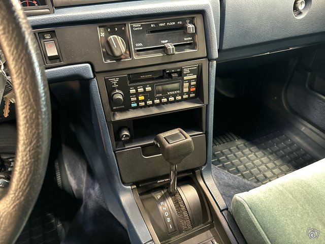 Volvo 760 18