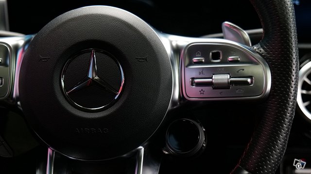 Mercedes-Benz A 35 AMG 12