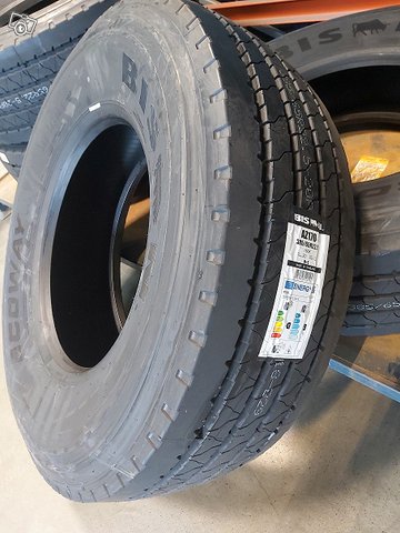 Kuorma-auton renkaat 315/70R22,5 Bison AZ170 156/1