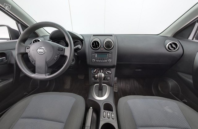 Nissan Qashqai 4