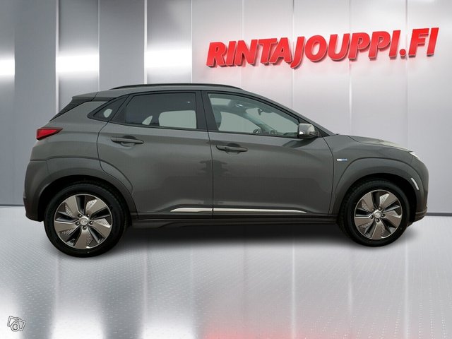 Hyundai KONA 6