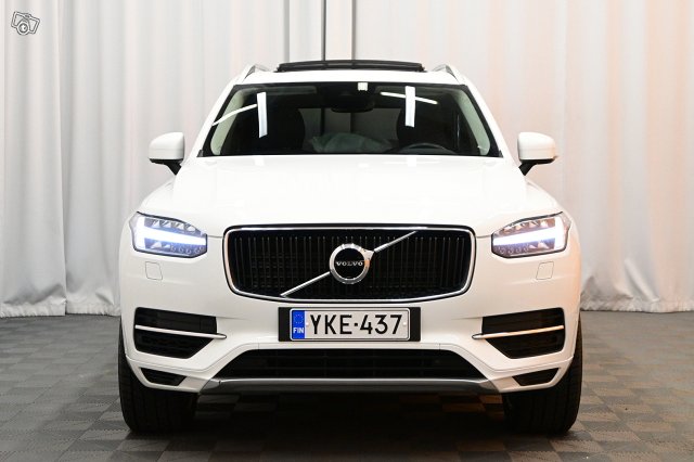 Volvo XC90 2