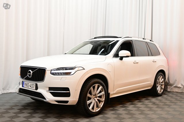 Volvo XC90 4