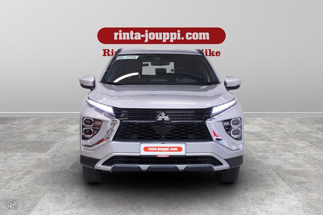 MITSUBISHI ECLIPSE CROSS 2