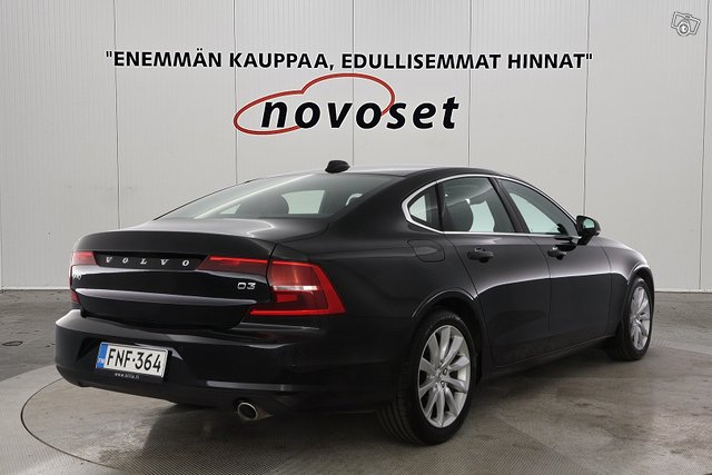 Volvo S90 4