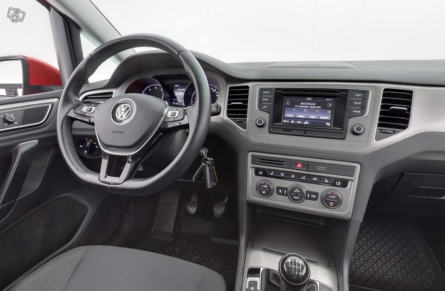 Volkswagen Golf Sportsvan 12