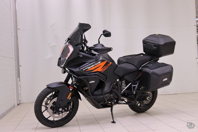 KTM 1290 SUPER ADVENTURE S 3