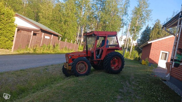 ZETOR 5945 vm1981 2