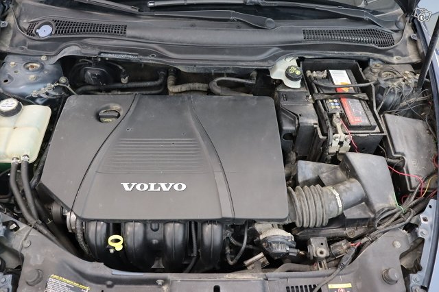 Volvo V50 15