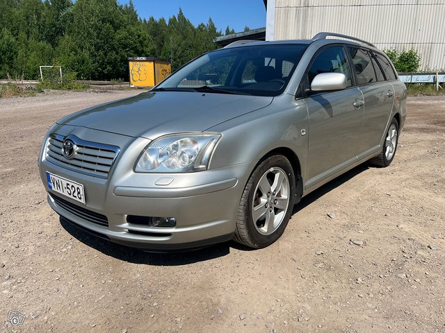 Toyota Avensis, kuva 1