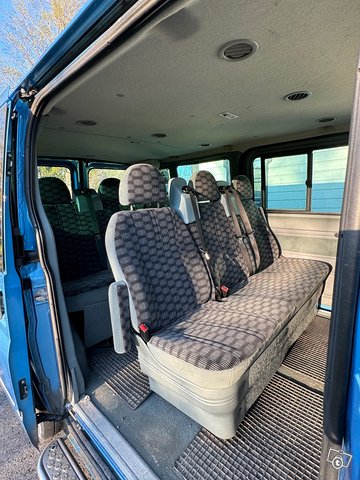 Ford Transit 12