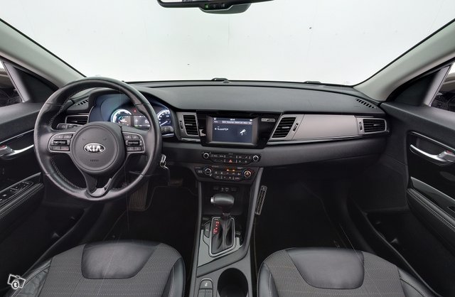 Kia Niro 13