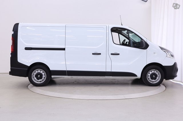 Renault Trafic 4