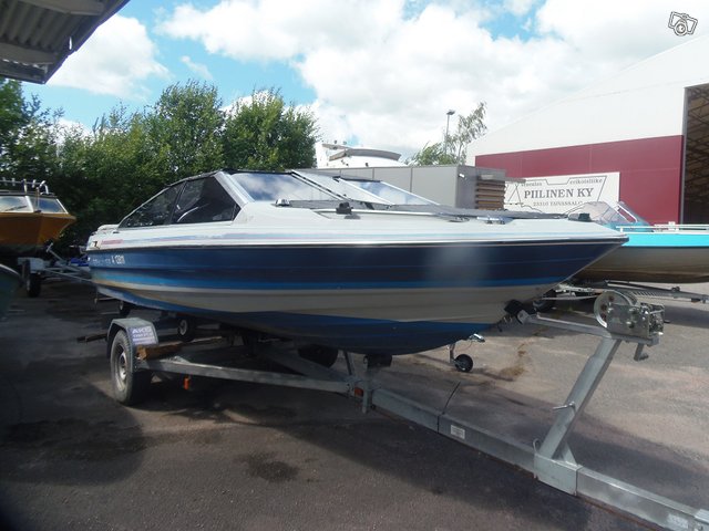 BAYLINER TROPHY OMC 128 hp 6500 TRAILERI 5