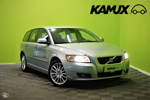 Volvo V50