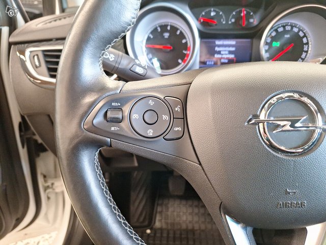 Opel Astra 18