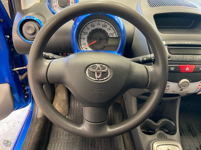Toyota AYGO 14
