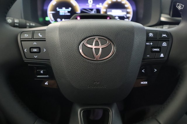 Toyota C-HR 18