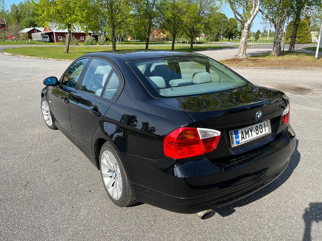 BMW 3-sarja 2