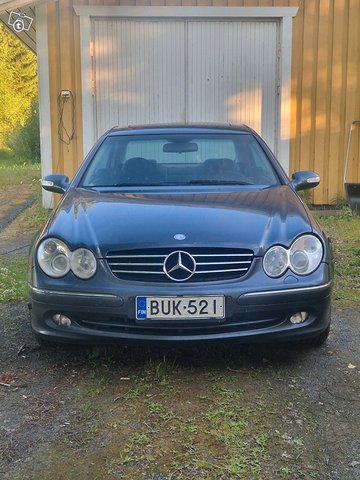 Mercedes-Benz CLK, kuva 1