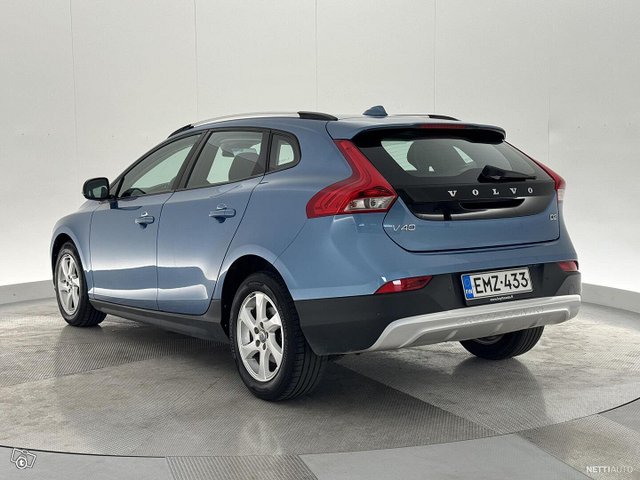 Volvo V40 Cross Country 3