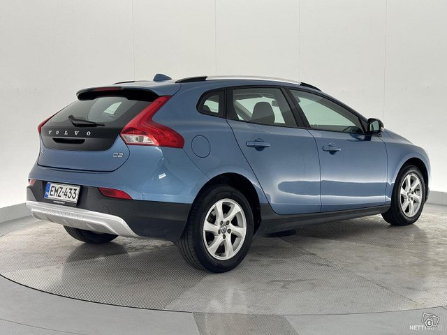 Volvo V40 Cross Country 5