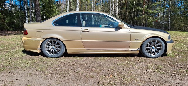 BMW 3-sarja 6