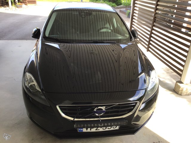 Volvo V40 5