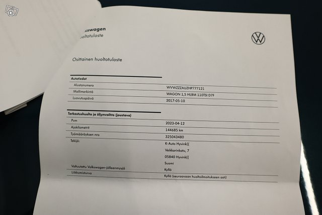 Volkswagen Golf 24