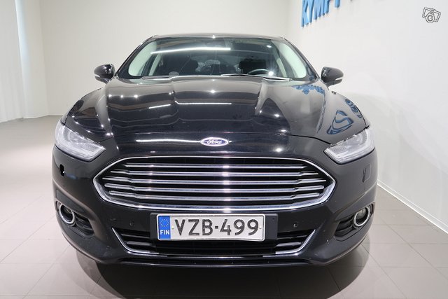 Ford Mondeo 12