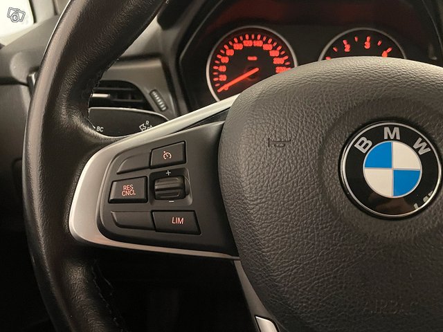 BMW 216 16
