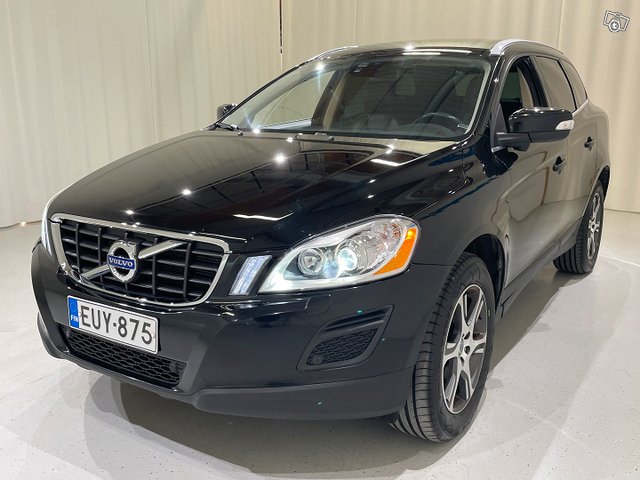 Volvo XC60 6