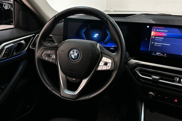 BMW I4 14