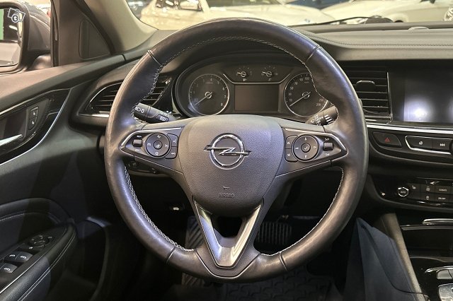 Opel Insignia 7