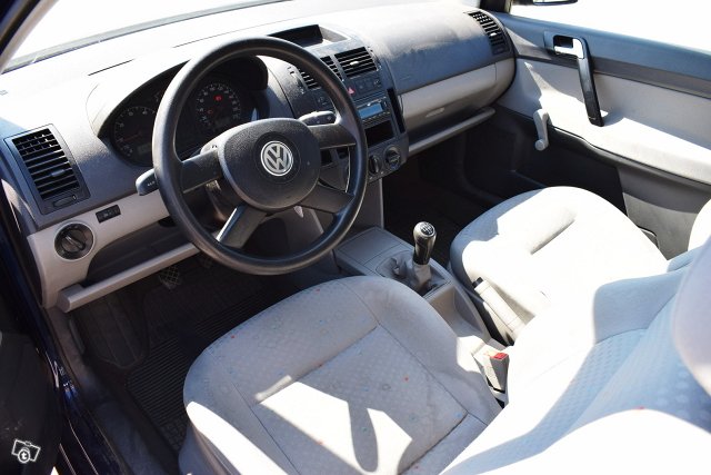 Volkswagen Polo 9