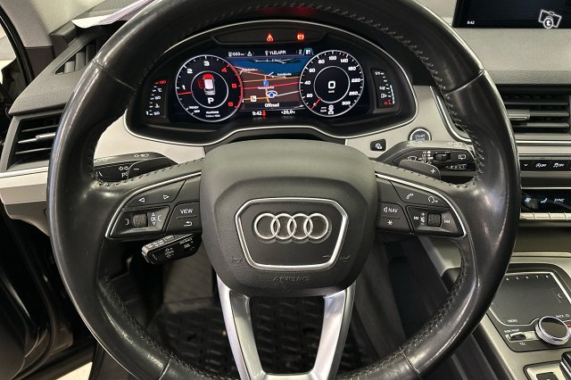 Audi Q7 19