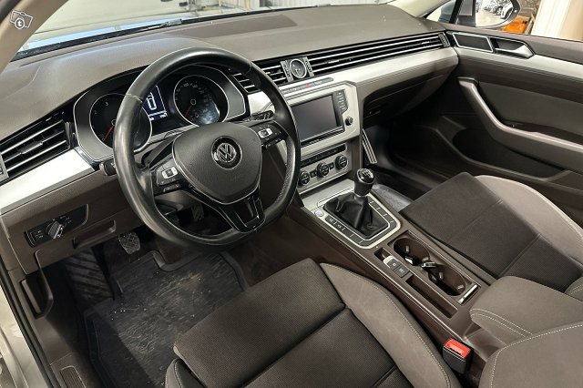 Volkswagen Passat 8