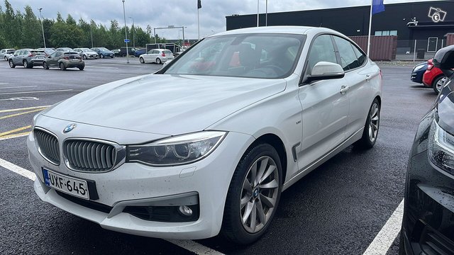 BMW 320 Gran Turismo 1